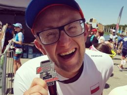 O triathlonie i Wronieckim Klubie Biegacza – wywiad z Bartoszem Roszakiem